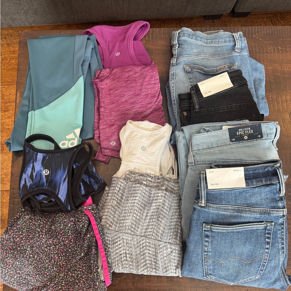 Resellers Bundle #1 ( Lululemon , Nike, Hollister, American Eagle and More)